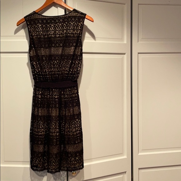 Max Studio V-neck Black Lace Dress w/ Nude Lining - Picture 7 of 10